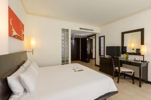 ONE BEDROOM FAMILY SUITE - KING