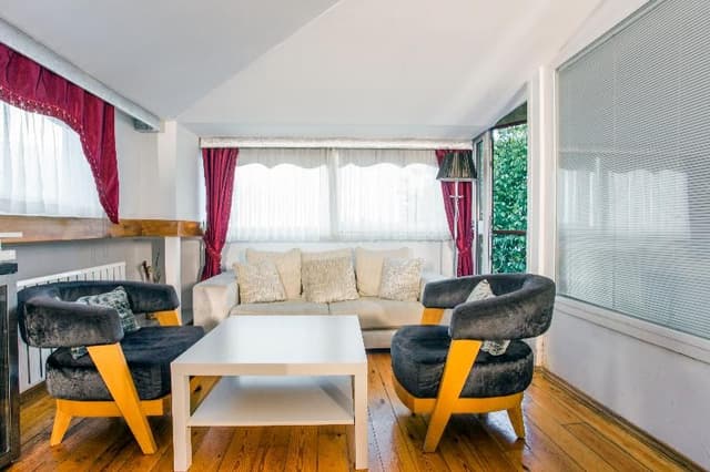 SUITE EXECUTIVE