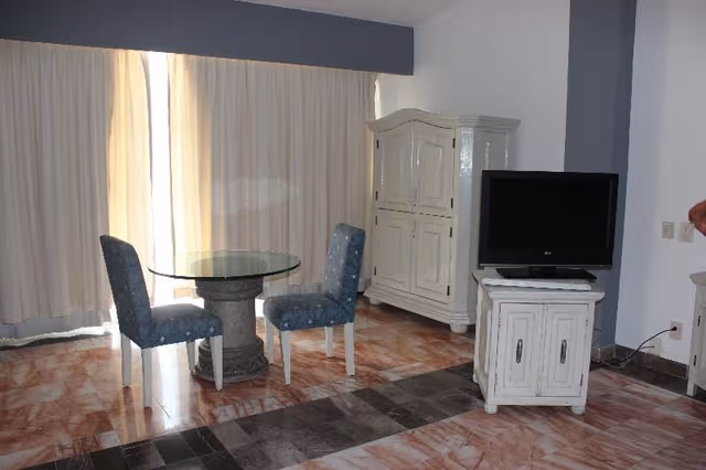 JUNIOR SUITE GARDEN VIEW