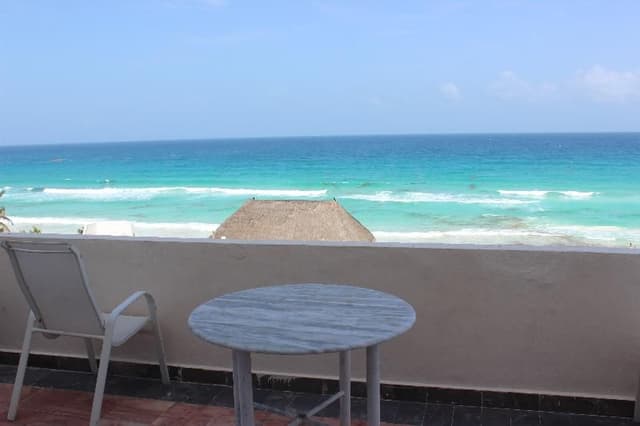 JUNIOR SUITE OCEAN VIEW