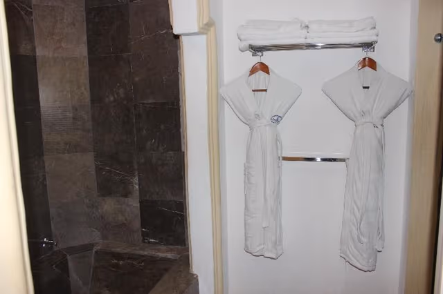 JUNIOR SUITE OCEAN VIEW