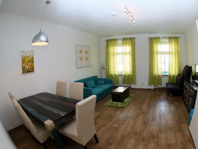 APARTMENT CAPACITY 5