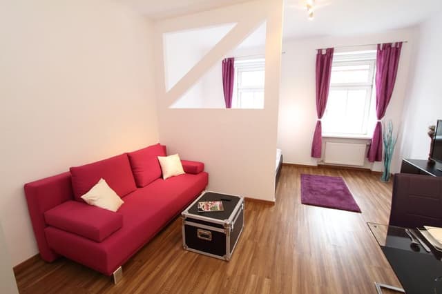 APARTMENT CAPACITY 4