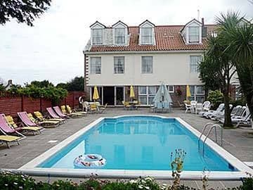 Beachcombers Hotel