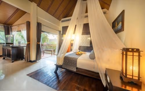Emerald Suite