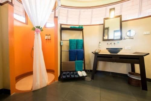 Emerald Suite