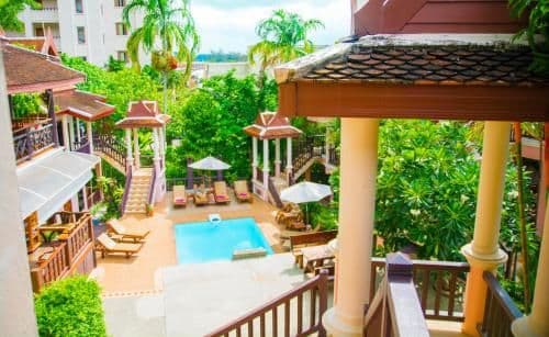 Villa with Garden View
