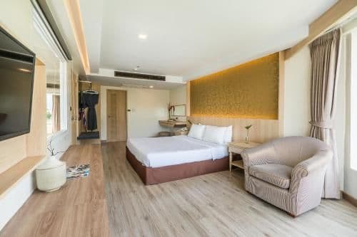 Sunrise Suite
