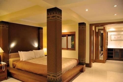 Suite with Garden View