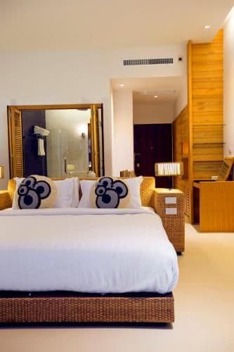 Grand Deluxe Jacuzzi Ocean View
