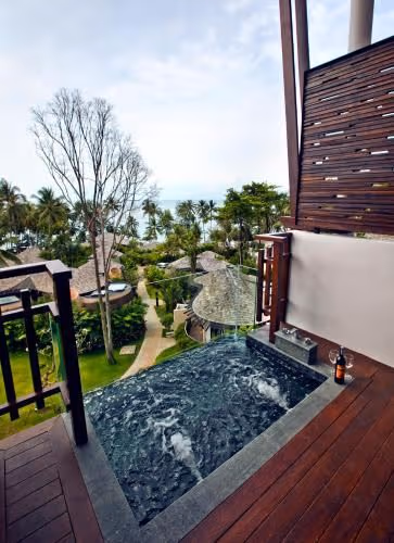 Grand Deluxe Jacuzzi Ocean View