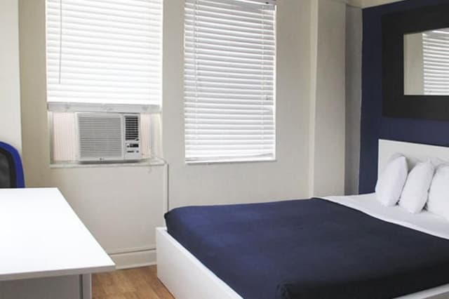 DOUBLE QUEEN SIZE BED