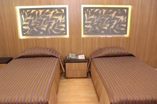 Grand Deluxe Twin Room