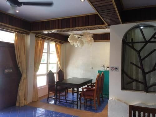 One-Bedroom Suite with Sea View