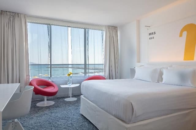 DOUBLE SUPERIOR SEA VIEW