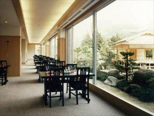 Standard  Room with Mountain View