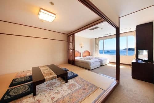 Superior Room with Tatami Area