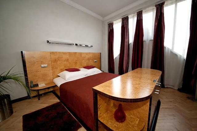 JUNIOR SUITE STANDARD