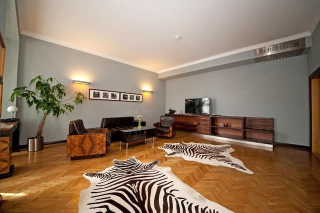 SUITE STANDARD