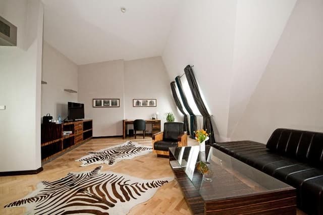 SUITE STANDARD