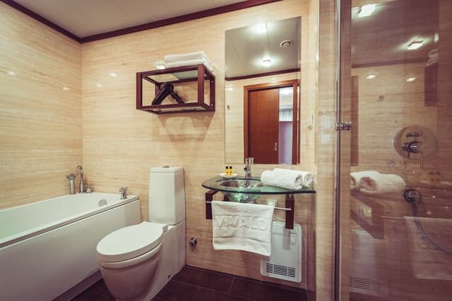 APARTMENT BUSINESS