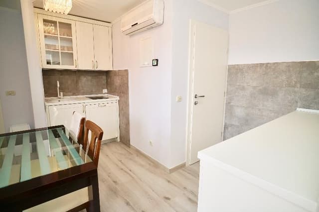 APARTMENT CAPACITY 4 ONE BEDROOM