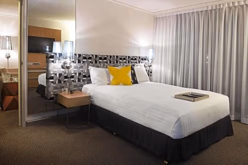QT Junior Suite