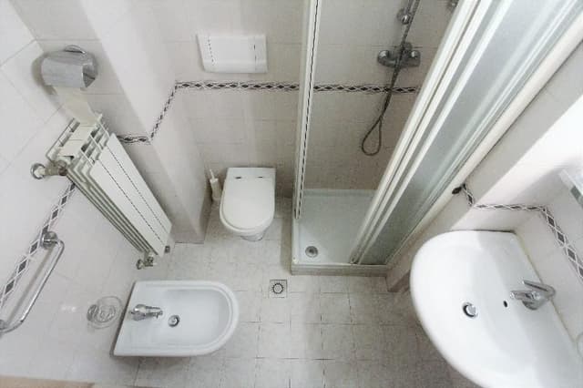 SINGLE STANDARD