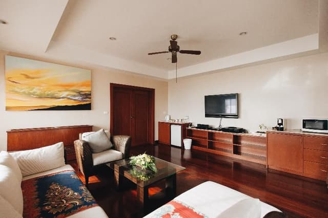SUITE LUXURY