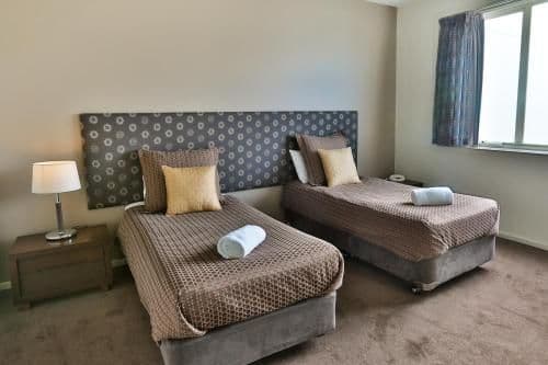 Luxury Two-Bedroom Apartment with Spa Bath