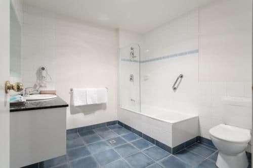 Superior Queen/Twin Room