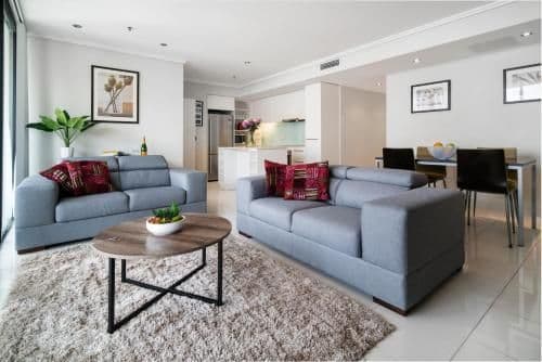 One-Bedroom Executive Apartment with Balcony