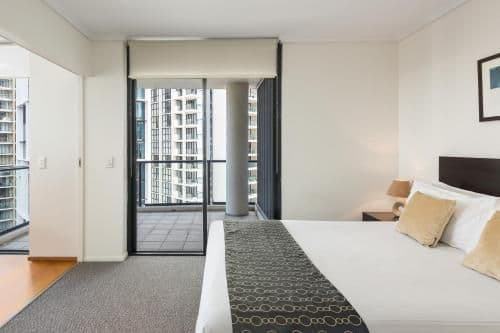 Three-Bedroom Apartment with Balcony