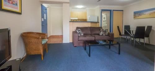 One-Bedroom Apartment with Balcony