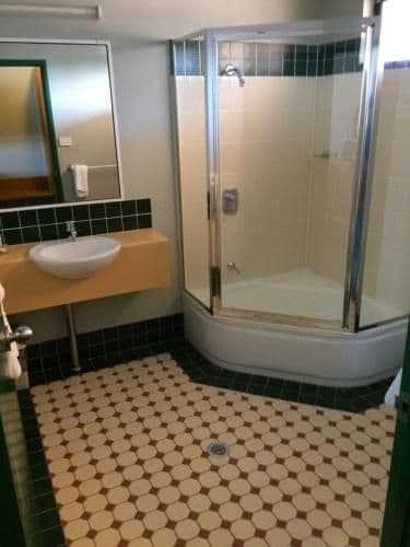 Executive Queen Room