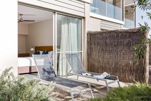 One-Bedroom Luxury Apartment