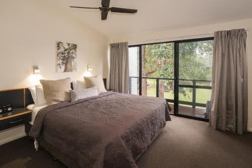 Two-Bedroom Apartment with Spa Bath