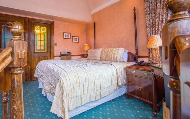 JUNIOR SUITE STANDARD