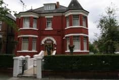 Charlies Hotel