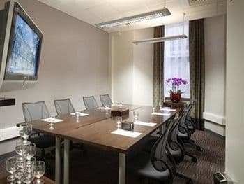 Club Quarters, Trafalgar Square