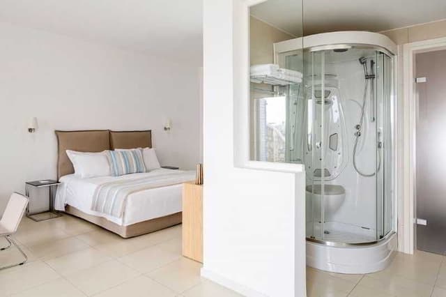 SUITE DELUXE SEA VIEW
