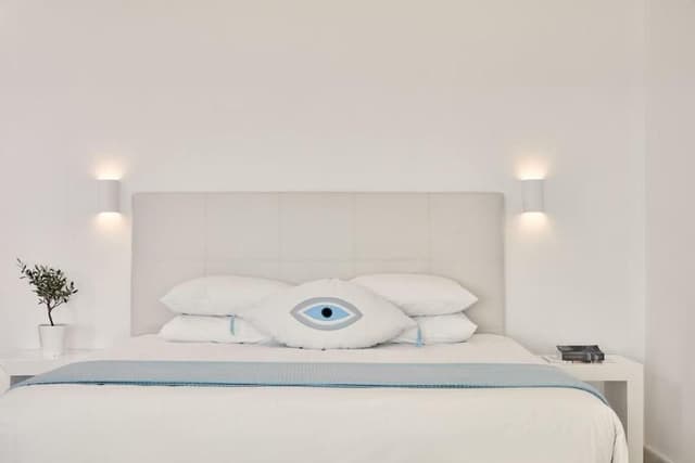 SUITE DELUXE WITH JACUZZI