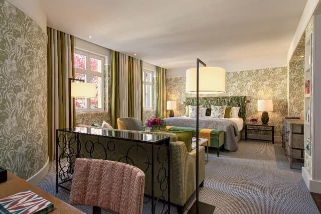 JUNIOR SUITE STANDARD