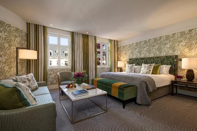 JUNIOR SUITE STANDARD