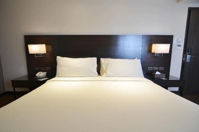 SUITE EXECUTIVE