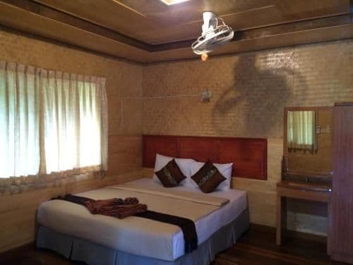 Superior Double Bungalow with Air Conditioning