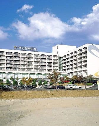 Baekam Hanwha Resort