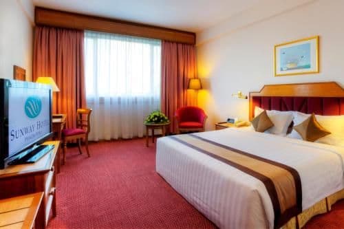 Deluxe Double or Twin Room