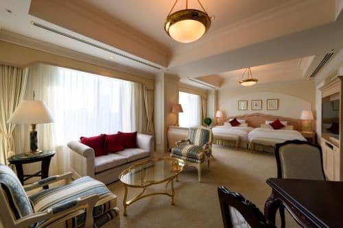 Junior Suite with Two Extra Beds with Free Lounge Access - Non-Smoking