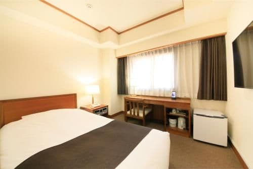 Single Room - Non-Smoking